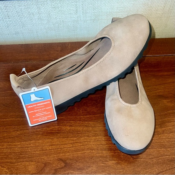 NWT Aetrex Brianna Flats Size 7.5 - Picture 6 of 11